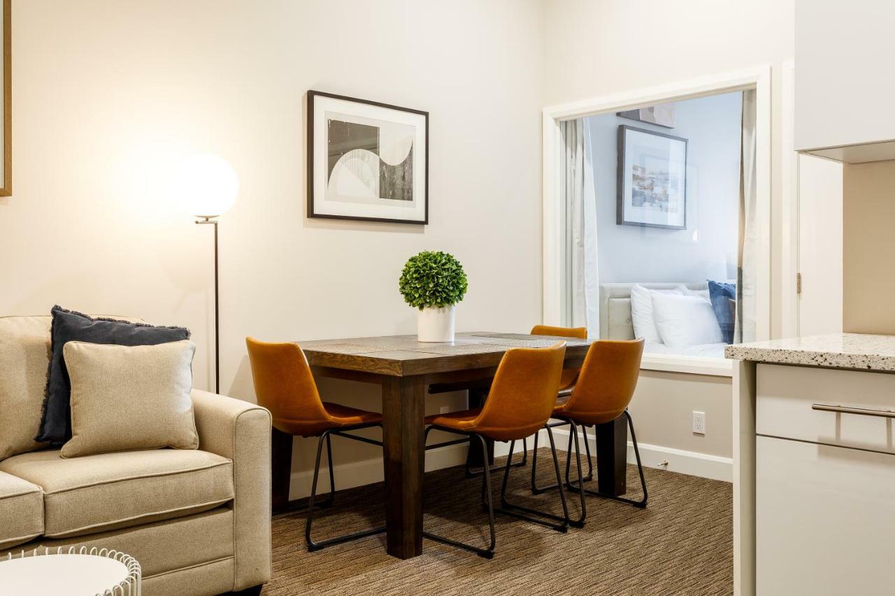 Parc Avenue Lofts Aparthotel Монреал Екстериор снимка